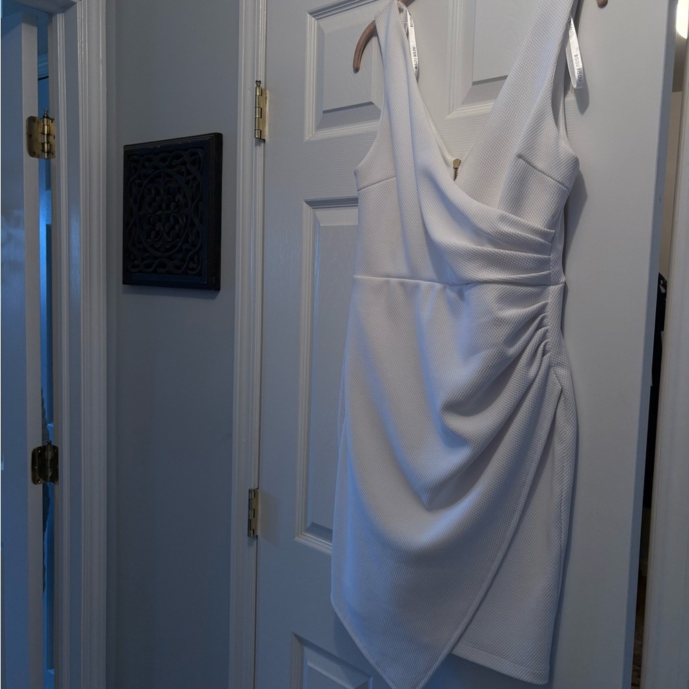 Bisou Bisou One Shoulder White Dress